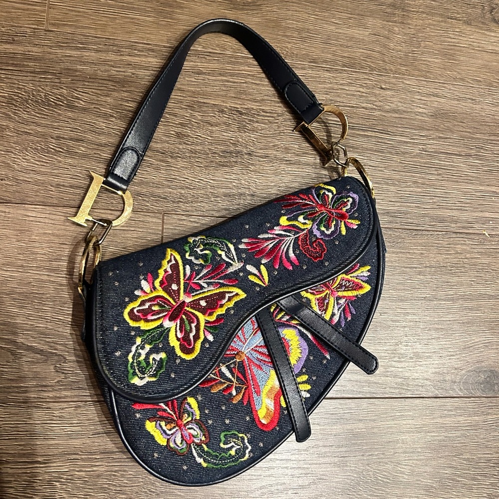 Embroidered Black Shoulder Bag